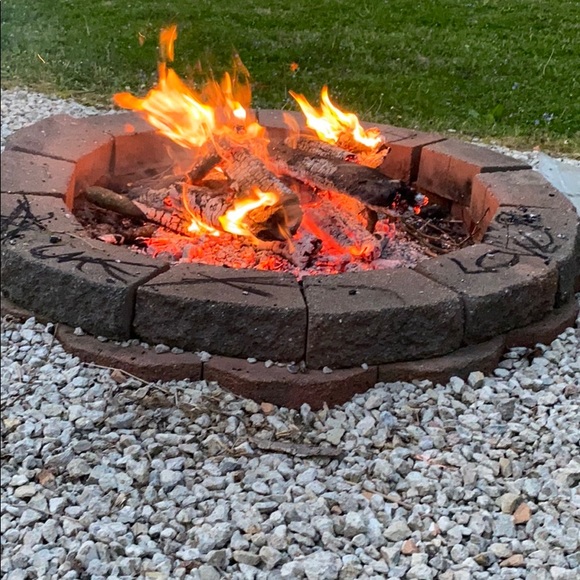 Meet your Posher, Reilley - Picture 1 of 1